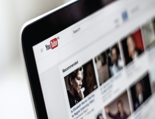 بهترین کانال های طراحی یوتیوب برای آموزش بنر تبلیغاتی رایگان